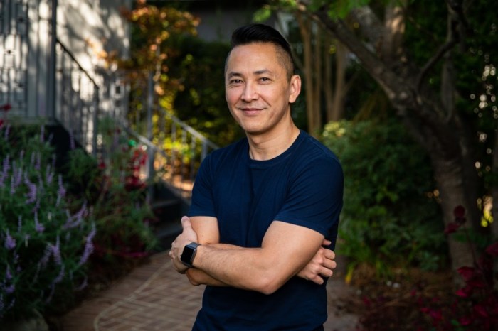 I'd love you to want me viet thanh nguyen